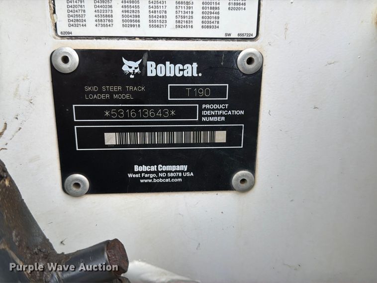 image for item EP7877 2006 Bobcat T190 tracked skid steer loader