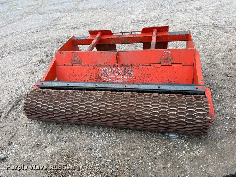 image for item EP7878 Wanamaker 6600 skid steer roller level