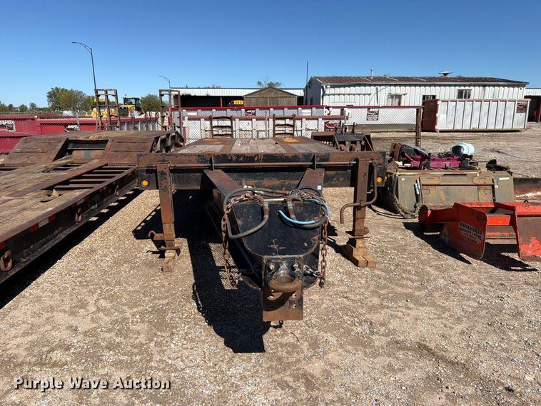 image for item EP7883 2017 Neville equipment trailer