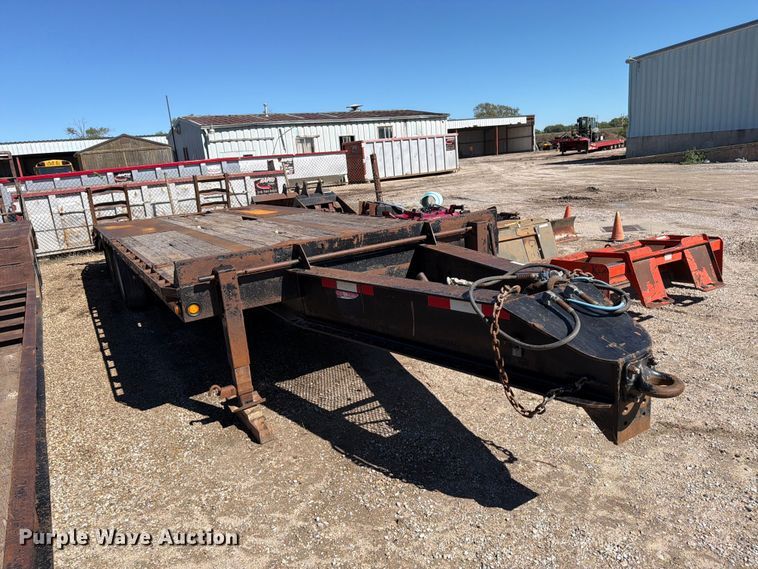 image for item EP7883 2017 Neville equipment trailer