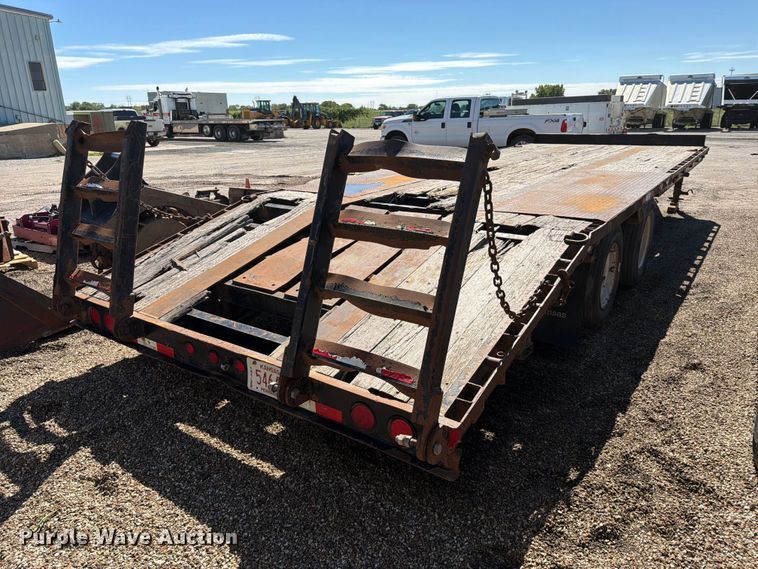 image for item EP7883 2017 Neville equipment trailer