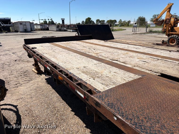 image for item EP7883 2017 Neville equipment trailer
