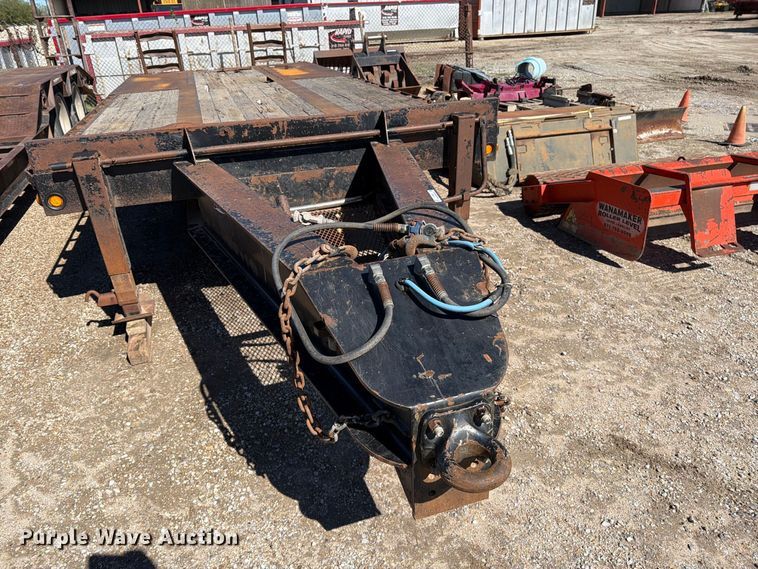 image for item EP7883 2017 Neville equipment trailer