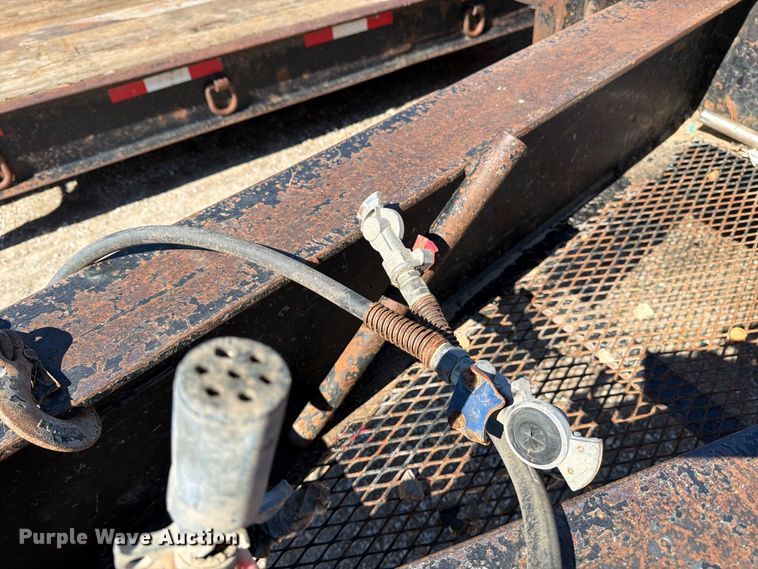 image for item EP7883 2017 Neville equipment trailer