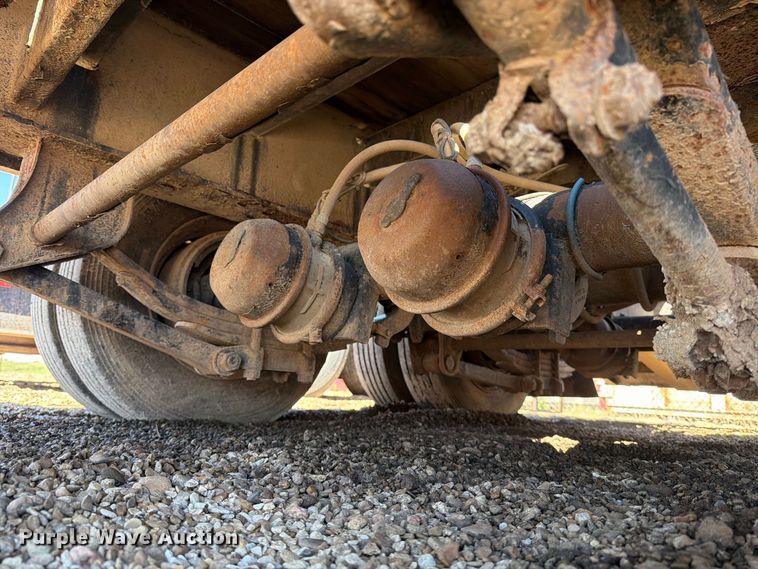 image for item EP7883 2017 Neville equipment trailer