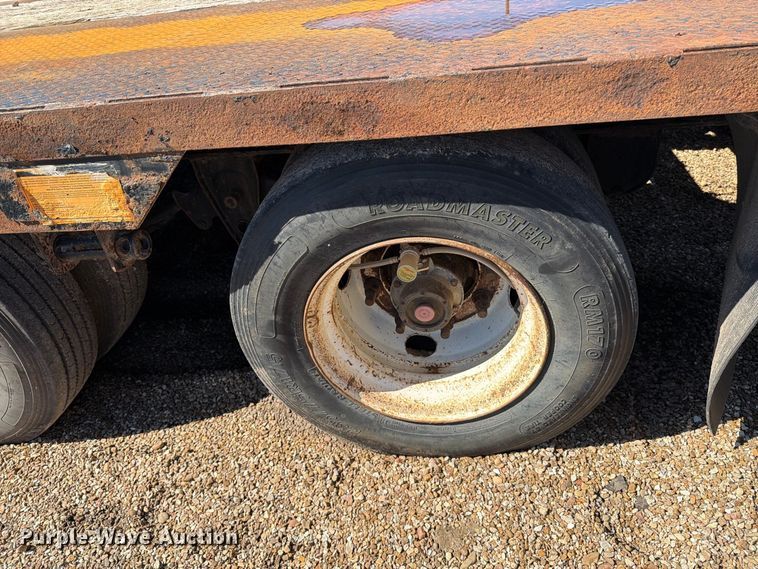 image for item EP7883 2017 Neville equipment trailer