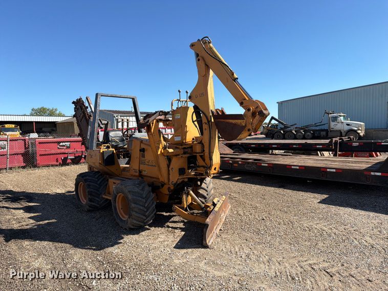 image for item EP7885 2000 Case 560 trencher