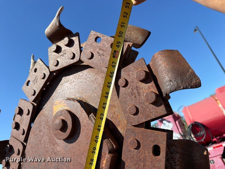 image for item EP7885 2000 Case 560 trencher