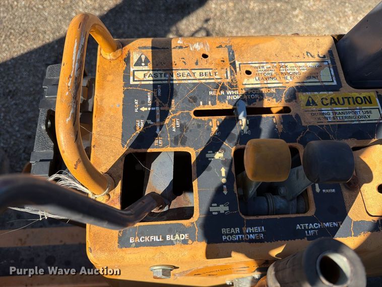 image for item EP7885 2000 Case 560 trencher