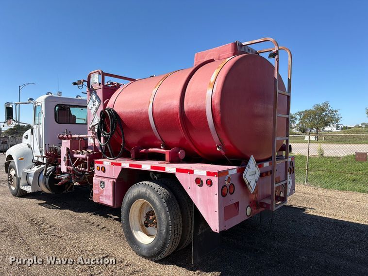 image for item EP7886 2012 Hernco oilfield acidizing pump truck bed