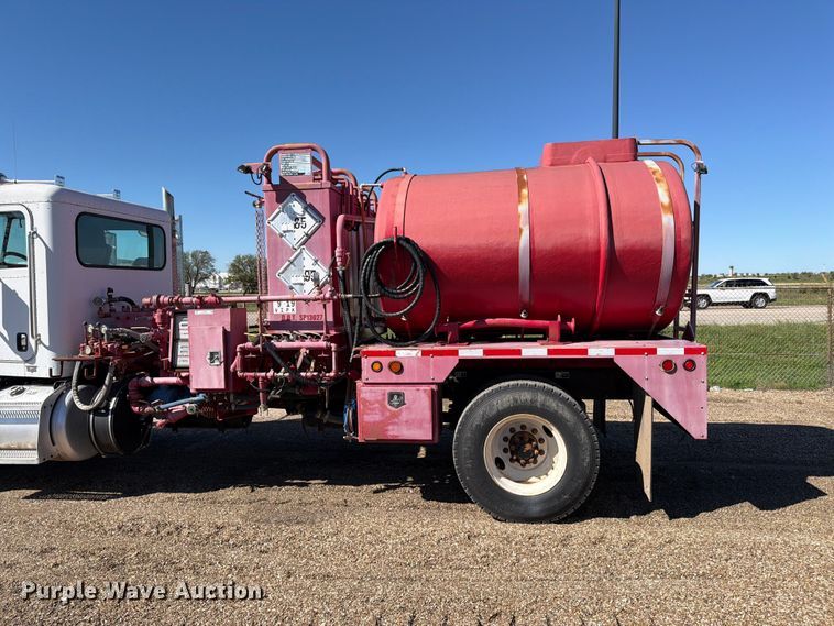 image for item EP7886 2012 Hernco oilfield acidizing pump truck bed
