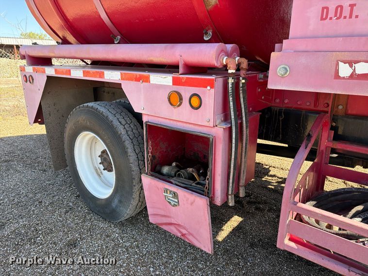 image for item EP7886 2012 Hernco oilfield acidizing pump truck bed