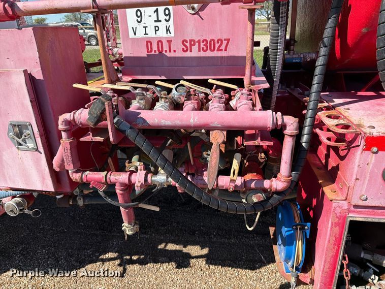 image for item EP7886 2012 Hernco oilfield acidizing pump truck bed