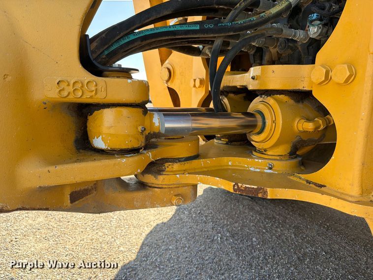 image for item EP7889 2015 John Deere 310SK backhoe