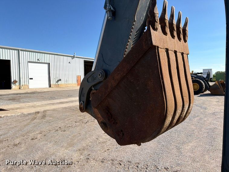 image for item EP7889 2015 John Deere 310SK backhoe