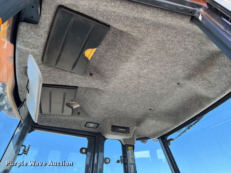 image for item EP7889 2015 John Deere 310SK backhoe