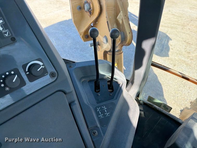 image for item EP7889 2015 John Deere 310SK backhoe