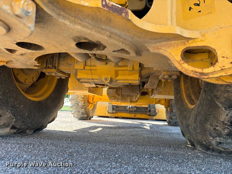 image for item EP7889 2015 John Deere 310SK backhoe