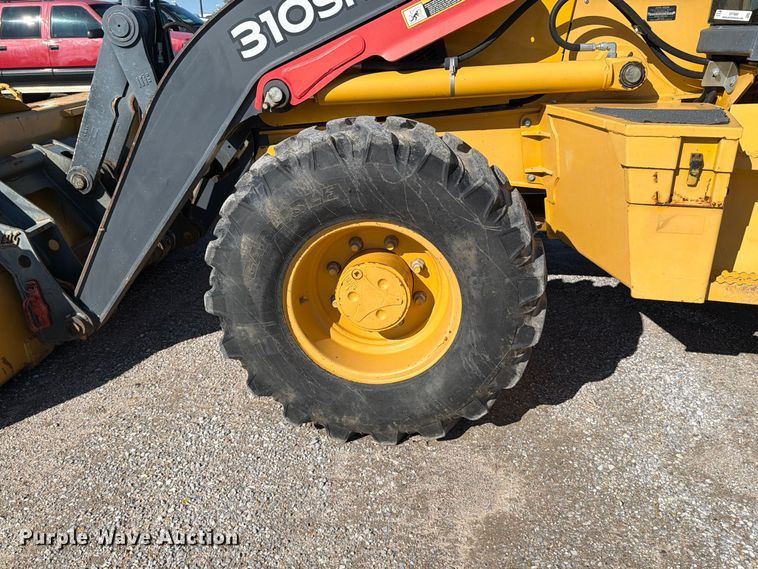 image for item EP7889 2015 John Deere 310SK backhoe