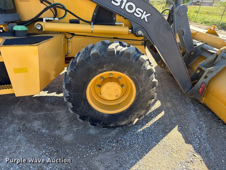 image for item EP7889 2015 John Deere 310SK backhoe