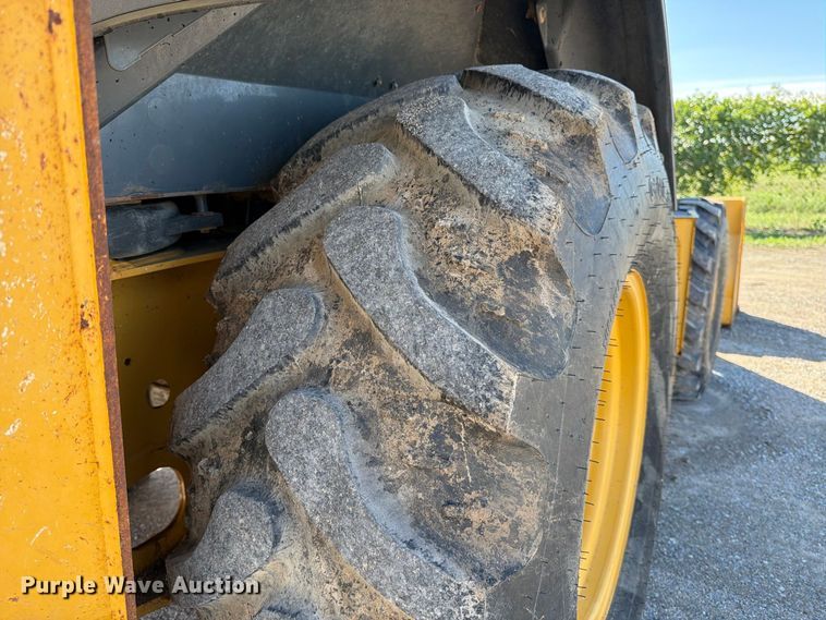 image for item EP7889 2015 John Deere 310SK backhoe