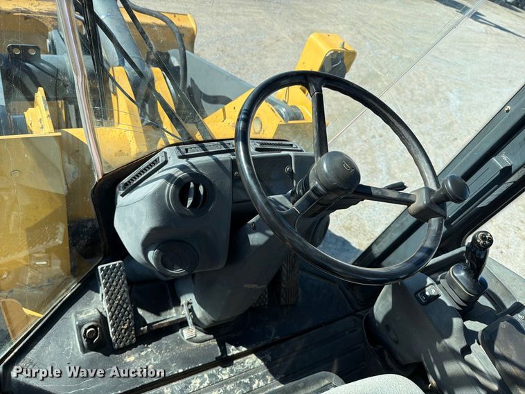 image for item EP7890 2009 John Deere 544K wheel loader