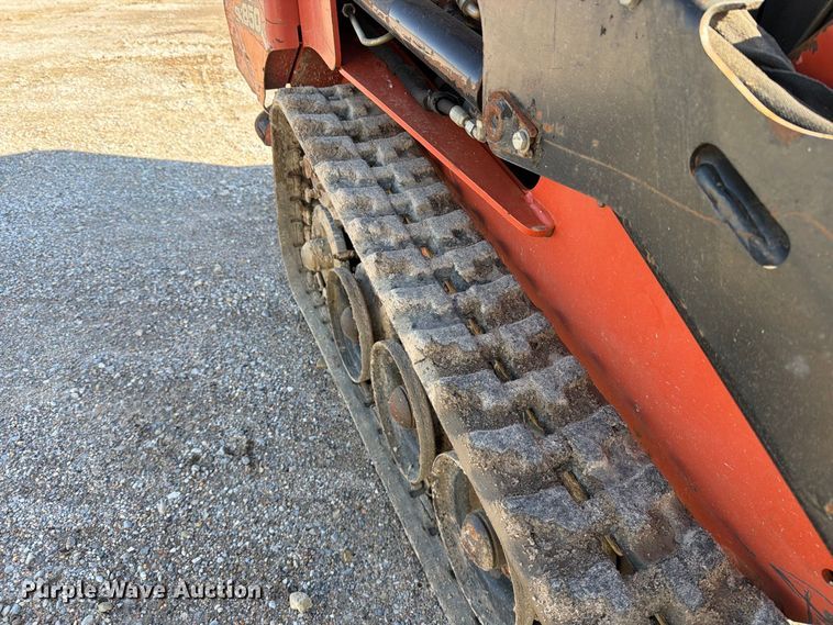 image for item EP7893 2015 Ditch Witch SK850 compact utility loader