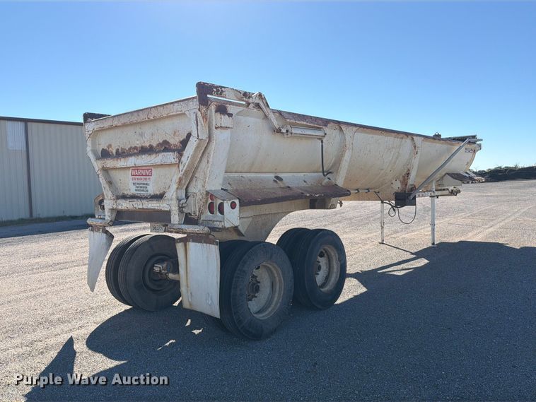 image for item EP7898 2005 Ranco Anvil end dump trailer