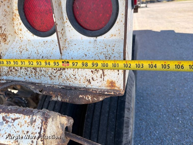 image for item EP7898 2005 Ranco Anvil end dump trailer