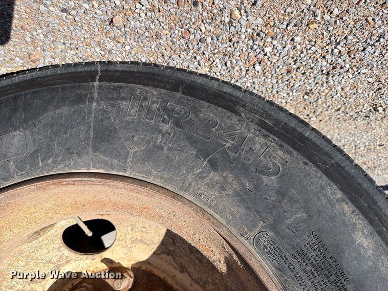image for item EP7898 2005 Ranco Anvil end dump trailer