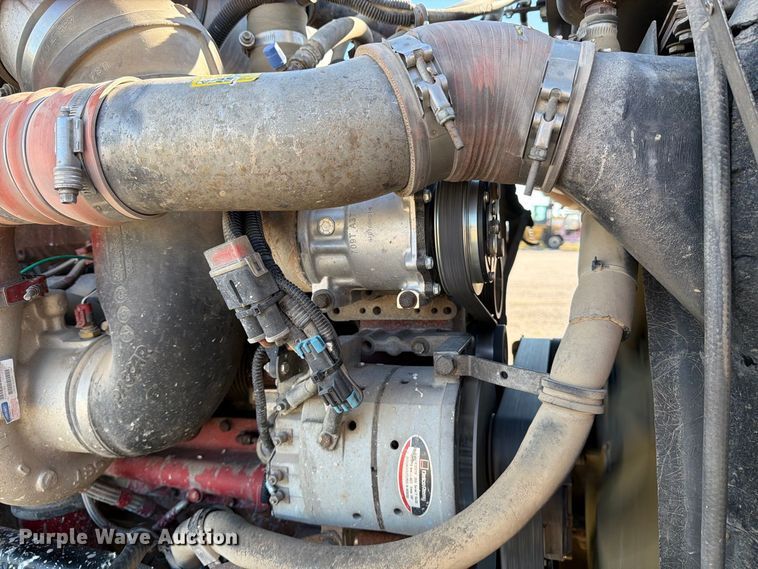image for item EP7899 2005 Kenworth T800 semi truck