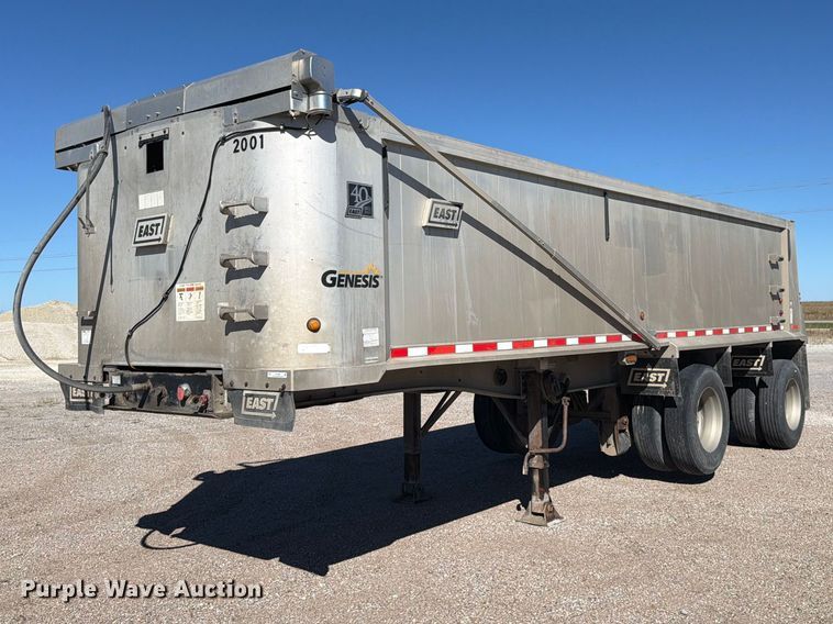 image for item EP7900 2009 East end dump trailer