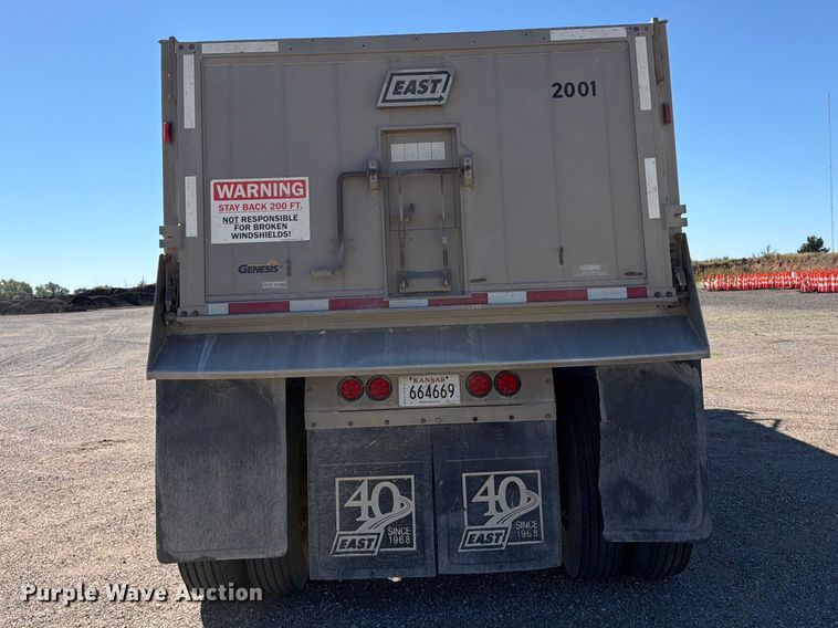 image for item EP7900 2009 East end dump trailer