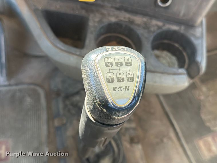image for item EP7901 2019 Kenworth T680 semi truck