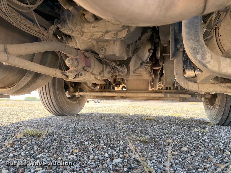 image for item EP7901 2019 Kenworth T680 semi truck