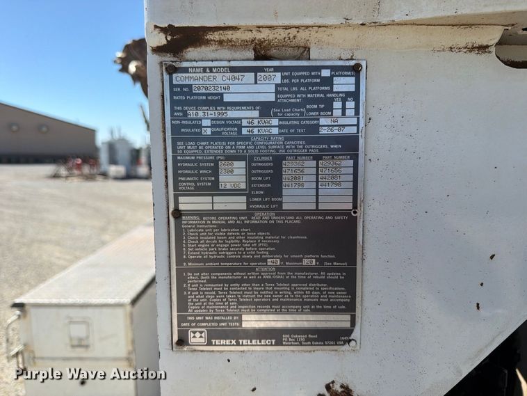 image for item EP7918 2007 Freightliner Business Class M2 digger derrick truck
