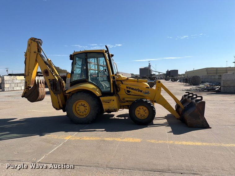 image for item EP7930 2001 Komatsu WB140-2T backhoe
