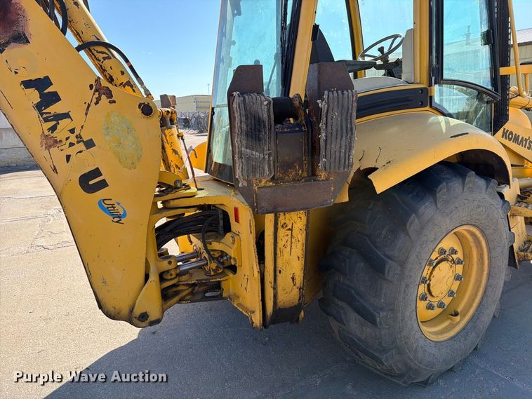 image for item EP7930 2001 Komatsu WB140-2T backhoe