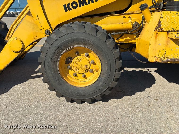 image for item EP7930 2001 Komatsu WB140-2T backhoe