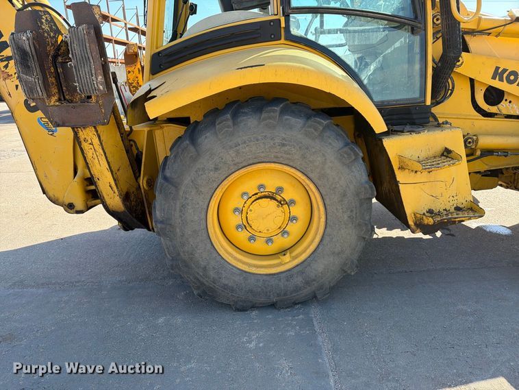 image for item EP7930 2001 Komatsu WB140-2T backhoe
