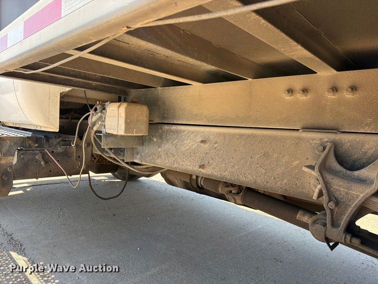 image for item EP7933 2004 Ford F650 Super Duty dump truck