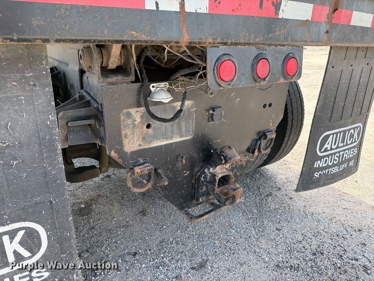 image for item EP7934 2005 International 4300 dump truck