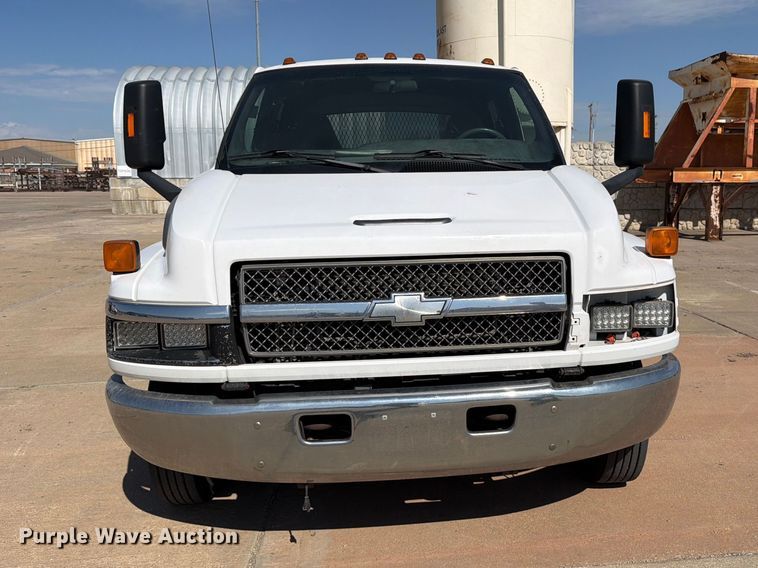image for item EP7935 2007 Chevrolet C4500 crew cab reel truck