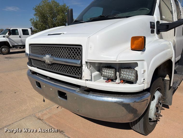 image for item EP7935 2007 Chevrolet C4500 crew cab reel truck