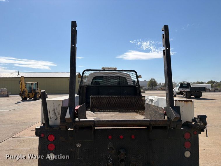 image for item EP7935 2007 Chevrolet C4500 crew cab reel truck