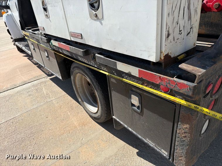 image for item EP7935 2007 Chevrolet C4500 crew cab reel truck