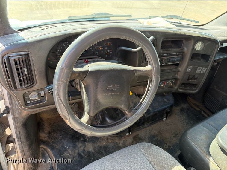 image for item EP7935 2007 Chevrolet C4500 crew cab reel truck