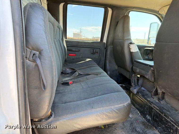 image for item EP7935 2007 Chevrolet C4500 crew cab reel truck