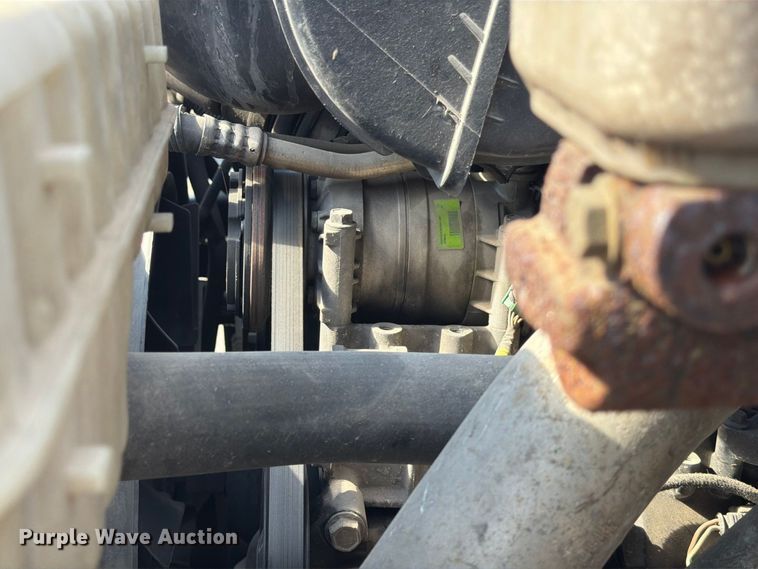 image for item EP7936 2005 Chevrolet C5500 crew cab reel truck