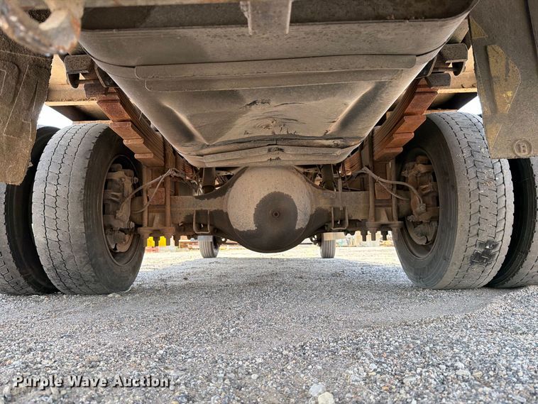 image for item EP7936 2005 Chevrolet C5500 crew cab reel truck